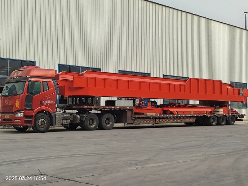 通用橋式起重機(jī) QDXX32/5t—19.5m 電動(dòng)單梁橋式起重機(jī) 2臺(tái) LD10t—16.5m 制作完成，發(fā)往河北石家莊交付客戶使用。